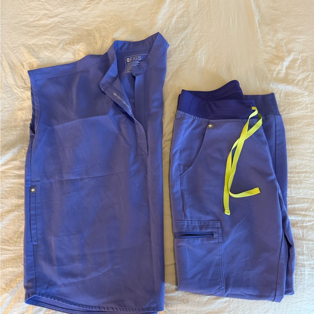 Women’s Figs scrub set s/xs